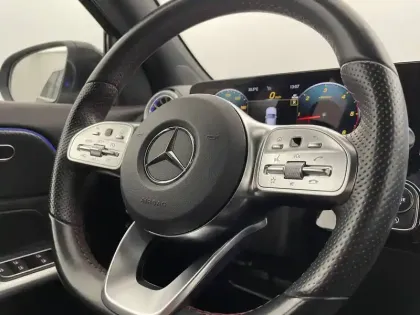 Photo 57 Mercedes GLA  200 d 8G-DCT