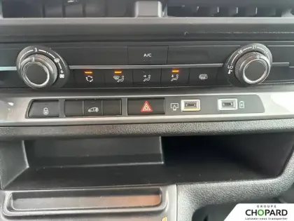 Photo 51 Citroën Jumpy  FGN M BLUEHDI 180 S&S EAT8