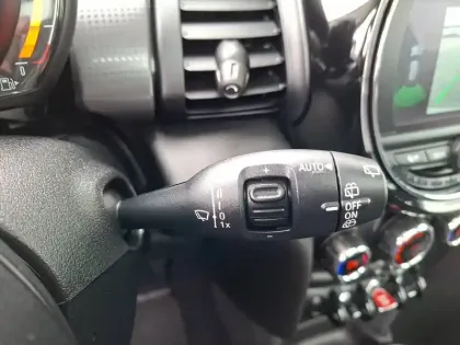 Photo 139 Mini Mini Hatch 5 Portes Cooper 136 ch BVA7