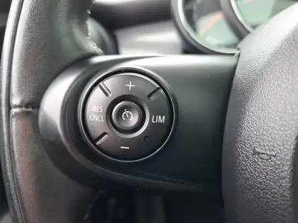 Photo 31 Mini Mini Hatch 5 Portes Cooper 136 ch BVA7