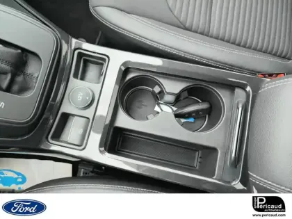 Photo 18 Ford Kuga  2.0 TDCi 180 S&S 4x4