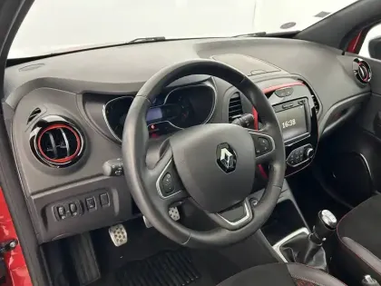 Photo 48 Renault Captur Gén. I (J87) Ph2 Red Edition 5