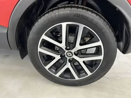 Photo 58 Renault Captur Gén. I (J87) Ph2 Red Edition 5