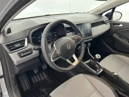 Photo 18 Renault Clio Gén. V (BJA) Ph2 Evolution 5