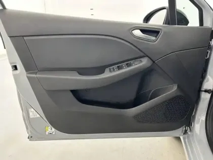 Photo 48 Renault Clio  Blue dCi 100 ch GSR2