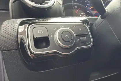 Photo 19 Mercedes CLA  Coupé 250 e 8G-DCT