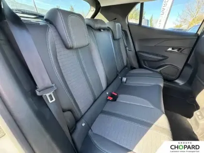 Photo 37 Peugeot 2008  Electrique 136 ch