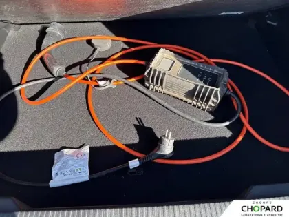 Photo 23 Peugeot 2008  Electrique 136 ch