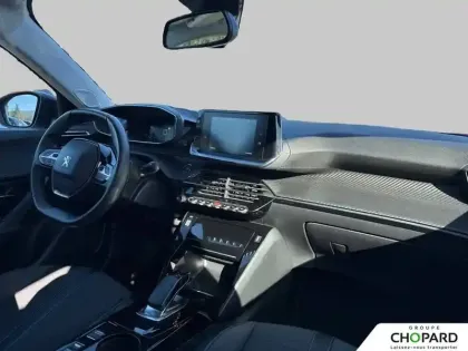 Photo 12 Peugeot 2008  Electrique 136 ch