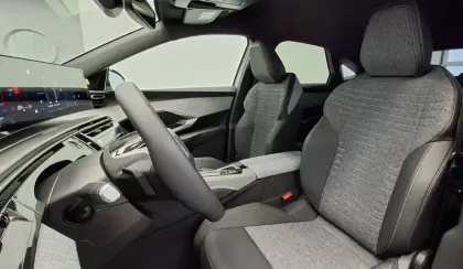 Photo 9 Peugeot 3008  Hybrid 145 e-DCS6