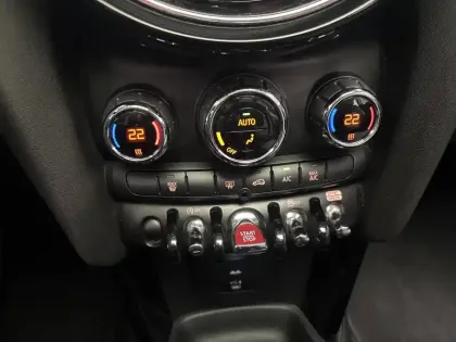 Photo 20 Mini Mini Hatch 3 Portes Cooper 136 ch