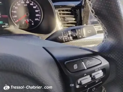 Photo 17 Kia Stonic  1.0 T-GDi 100 ch BVM6 GT Line