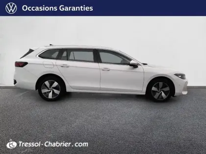 Photo 5 Volkswagen Passat  2.0 TDI EVO SCR 150 DSG7 Life Plus