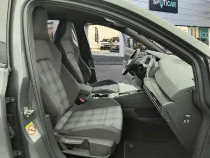 Photo 8 Volkswagen Golf  1.4 Hybrid Rechargeable OPF 245 DSG6 GTE