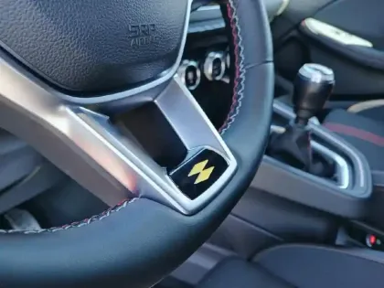 Photo 15 Renault Clio  TCe 140 RS Line