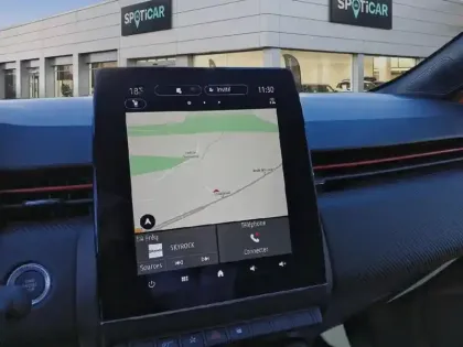 Photo 10 Renault Clio  TCe 140 RS Line