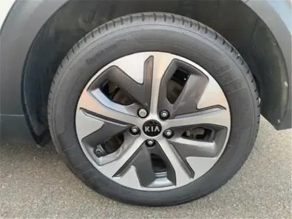 Photo 26 Kia Niro ELECTRIQUE 204 CH