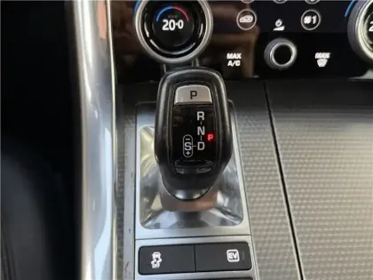 Photo 189 Land rover Range Rover MARK VIII P400E PHEV 2.0L 404CH