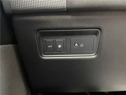 Photo 66 Land rover Range Rover MARK VIII P400E PHEV 2.0L 404CH