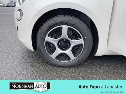 Photo 26 Fiat 500 3+1 E 95 CH