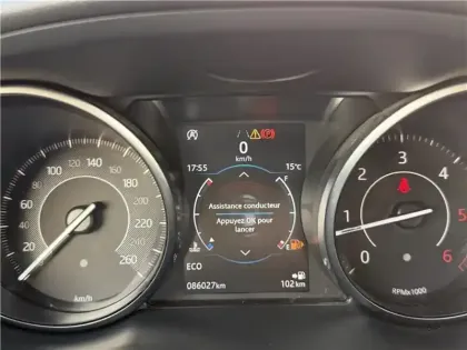 Photo 94 Jaguar E-Pace Gén. I Ph1 R-Dynamic 5