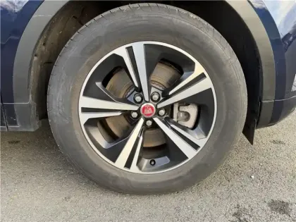 Photo 39 Jaguar E-Pace P300E CH PHEV AWD BVA