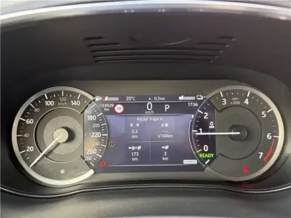 Photo 26 Jaguar E-Pace P300E CH PHEV AWD BVA