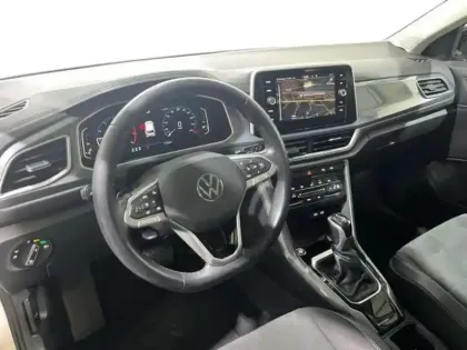 Photo 8 Volkswagen T-roc 1.5 TSI EVO 150 Start/Stop DSG7 Style