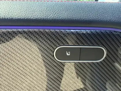 Photo 17 Mercedes GLA 200 d AMG Line