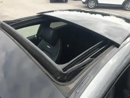 Photo 8 Mercedes Classe C Gén. IV (C205) Ph2 AMG 2