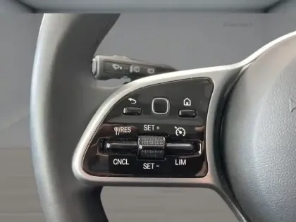 Photo 11 Mercedes CLA T 180 d PROGRESSIVE Standard