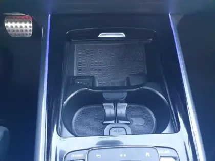 Photo 18 Mercedes GLA 250 e AMG Line