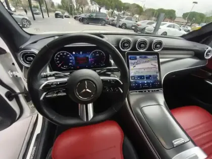 Photo 9 Mercedes Classe GLC GLC 220 d 4MATIC AMG Line