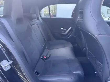 Photo 18 Mercedes Classe A 250 e Hybrid EQ AMG Line