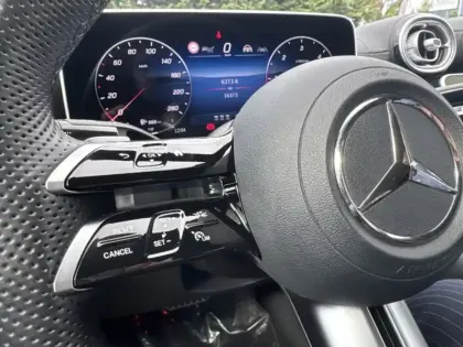 Photo 11 Mercedes Classe C  200 d Berline AMG Lin