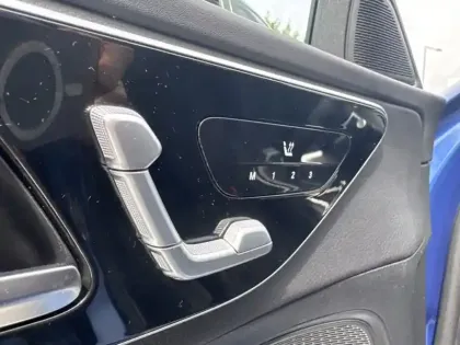 Photo 7 Mercedes Classe C  200 d Berline AMG Lin