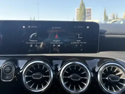 Photo 18 Mercedes Classe A 180 d AMG Line