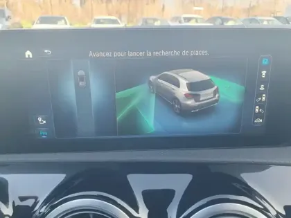 Photo 15 Mercedes Classe A 250 e Hybrid EQ AMG Line