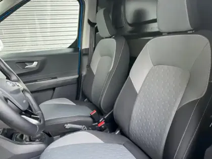 Photo 9 Ford Transit Courier Fourgonnette 1.5 EcoBlue 100ch Limited