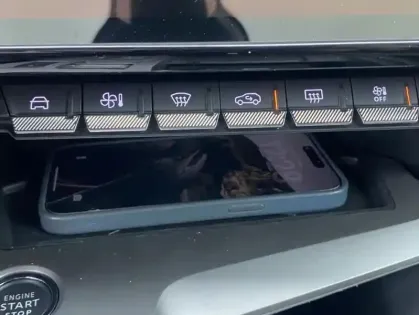 Photo 7 Peugeot 408 Gén. I Ph1 GT 5