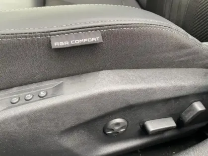 Photo 12 Peugeot 408 Gén. I Ph1 GT 5