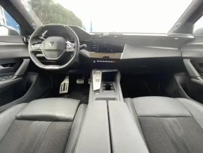 Photo 5 Peugeot 408 Gén. I Ph1 GT 5