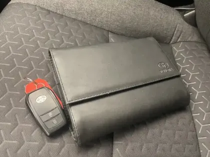 Photo 10 Toyota Yaris Hybride 1.5 116H DESIGN