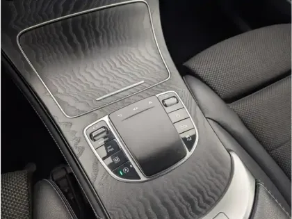 Photo 19 Mercedes Classe GLC Gén. I Ph2 Avantgarde Li Launch 5