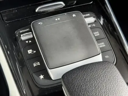 Photo 19 Mercedes GLB 200 d Business Line