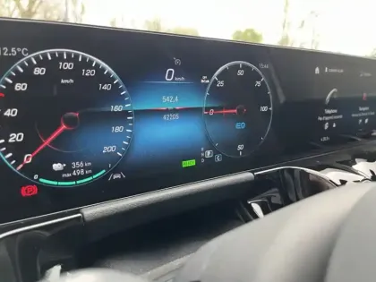 Photo 29 Mercedes EQA 250+ Edition