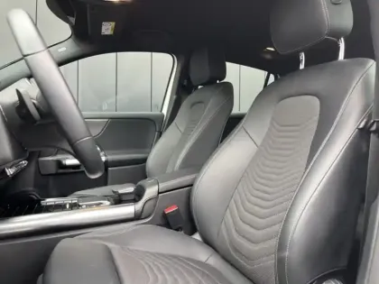 Photo 26 Mercedes EQA 250+ Edition