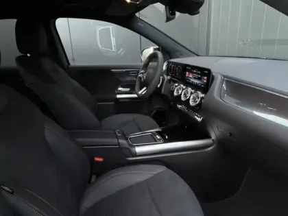 Photo 60 Mercedes GLA Gén. II (H247) Ph2 AMG Line 5