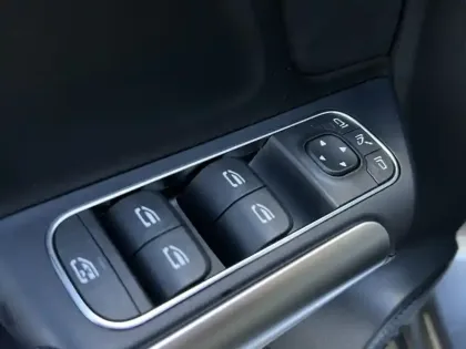 Photo 56 Mercedes GLA Gén. II (H247) Ph2 AMG Line 5