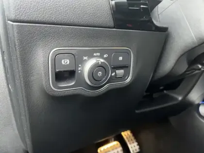 Photo 22 Mercedes GLA 200 d AMG Line